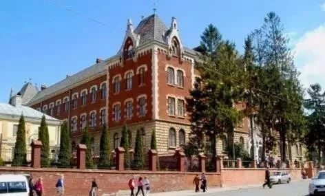 留学院校——乌克兰利沃夫国立师范大学(图4)